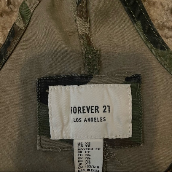 Forever 21 Jeans Xs Camouflage Army Denim Overall - Picture 2 of 3